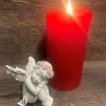 Svijeća i anđeo